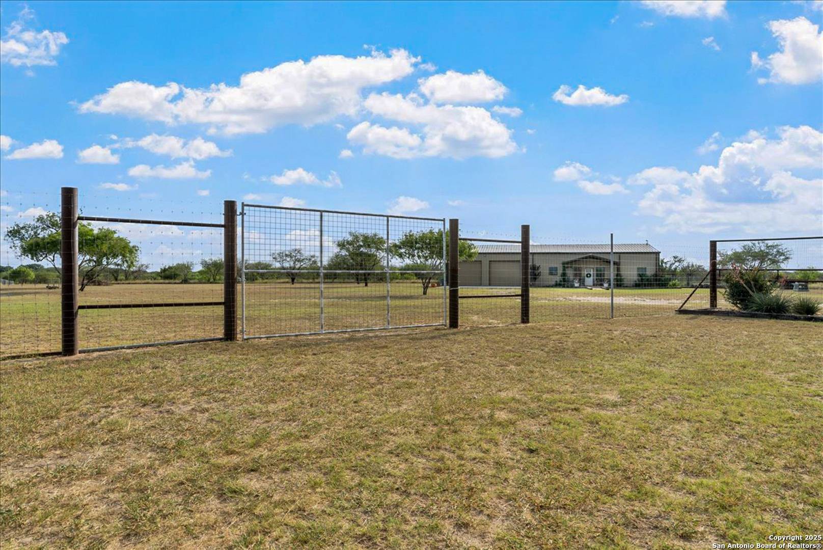 Alice, TX 78332,226 Private Rd 3251