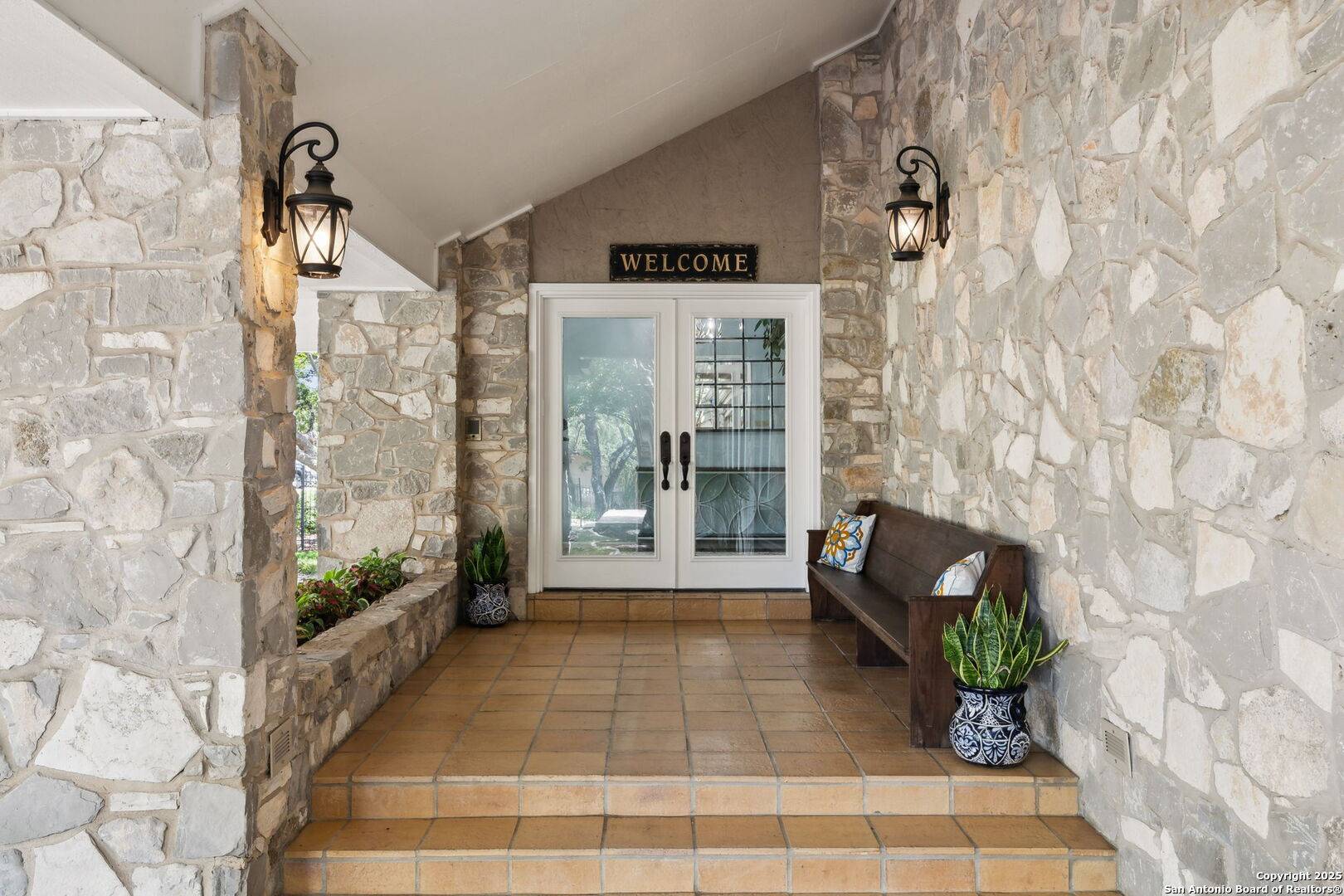 Fair Oaks Ranch, TX 78015,8608 Summer Song