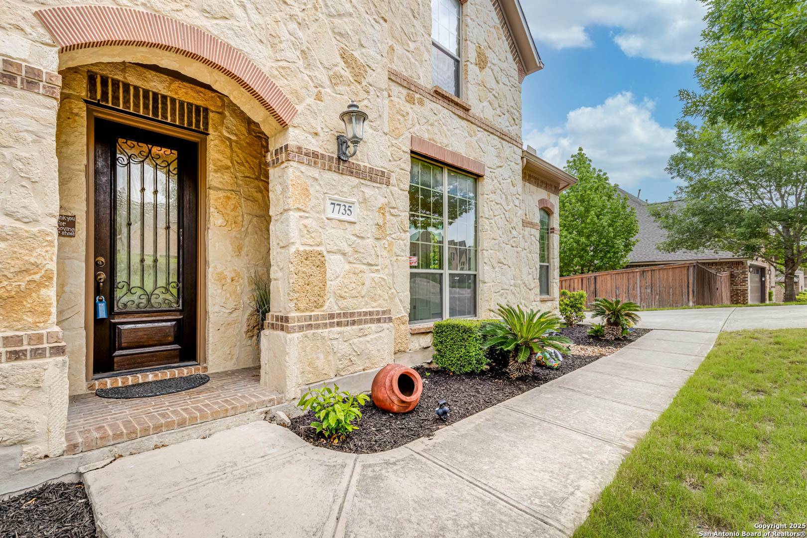 San Antonio, TX 78256,7735 Stonewall Hill