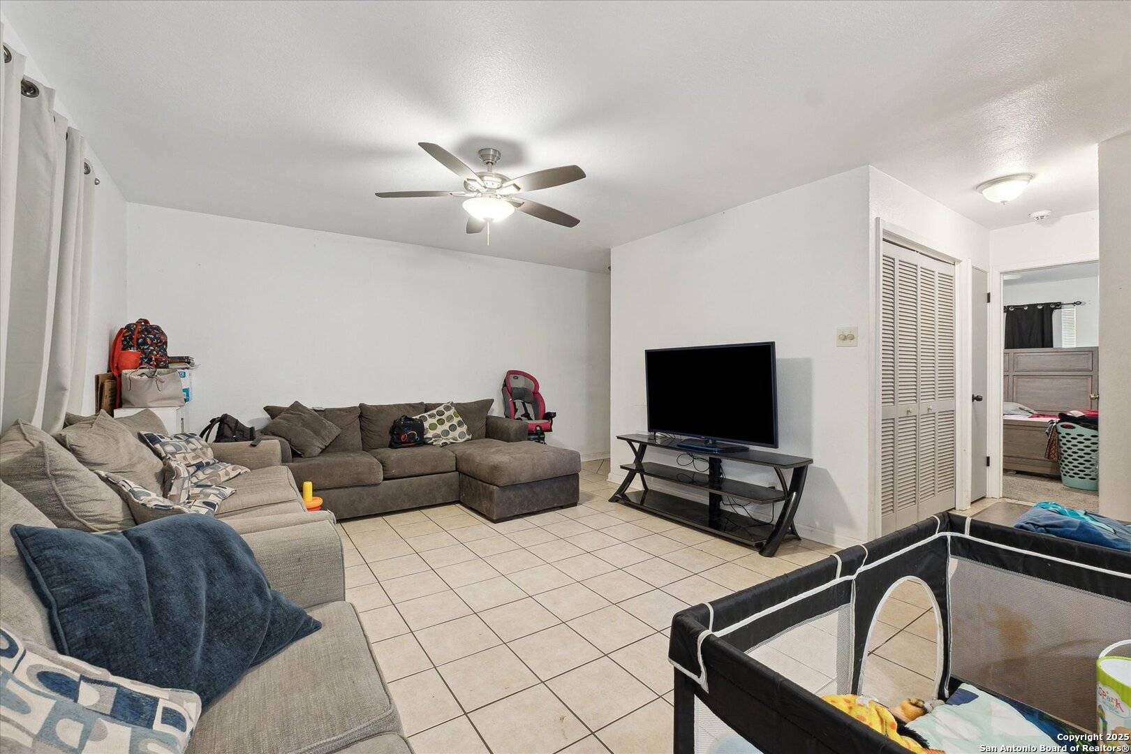 San Antonio, TX 78239-3324,6839 NESTON DR