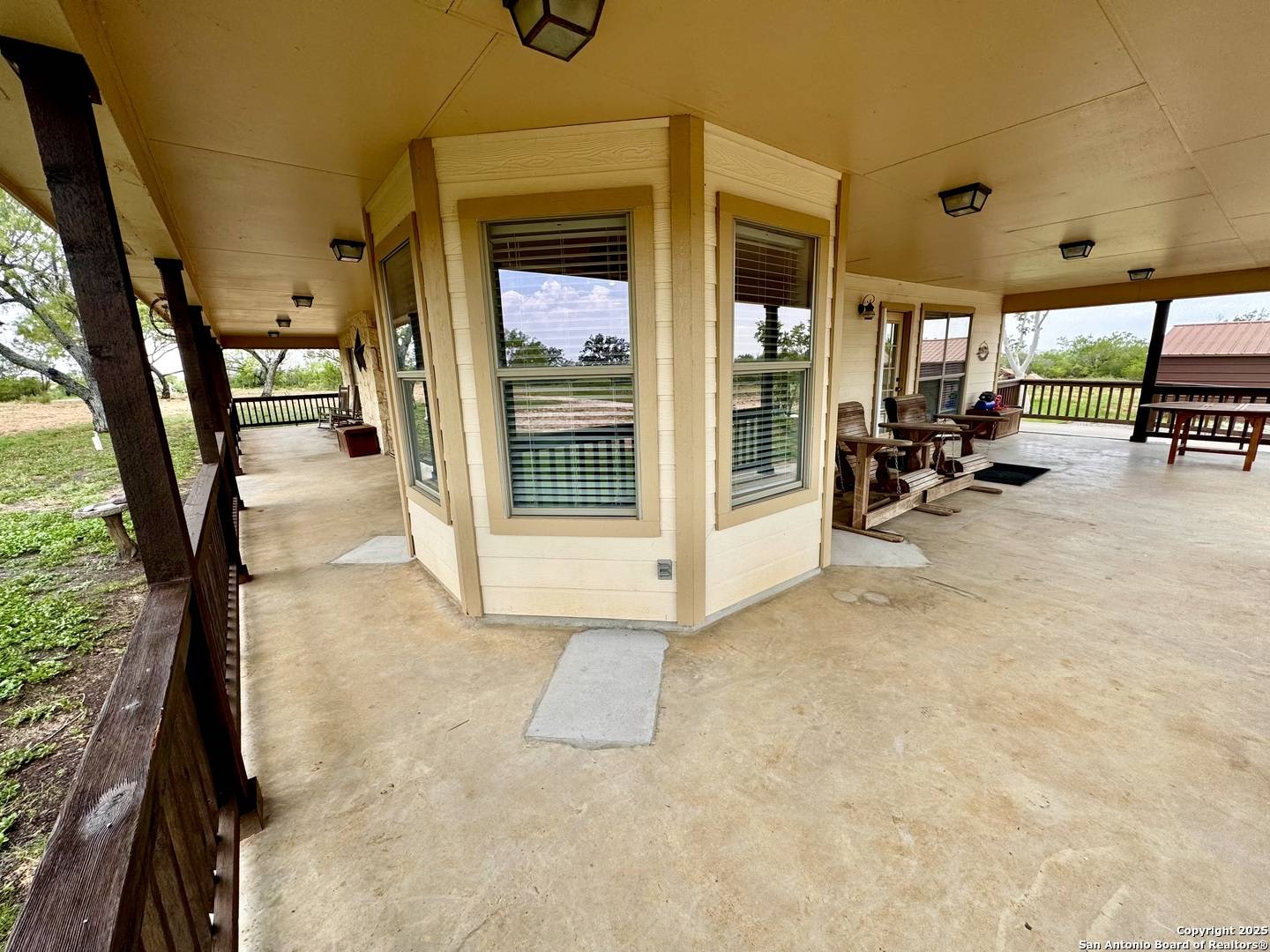 Jourdanton, TX 78026,730 County Road 307