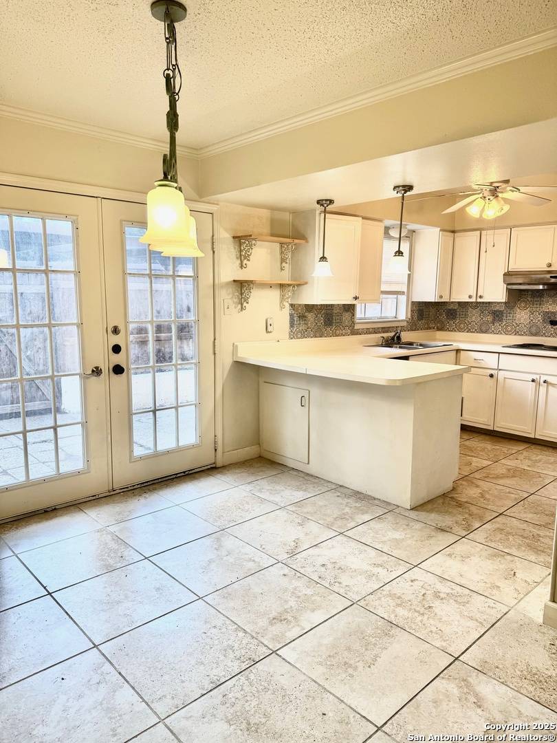 San Antonio, TX 78217,8715 Starcrest UNIT 26