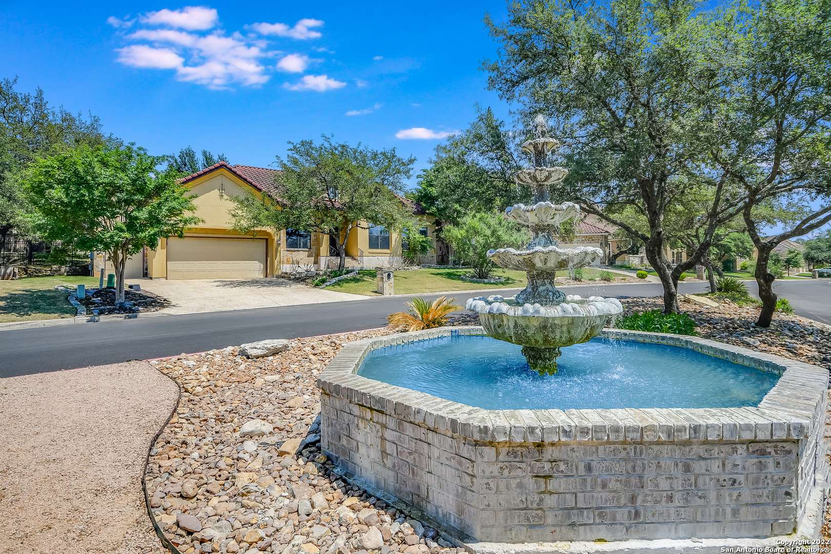 Boerne, TX 78015-4991,29114 Tivoli Way