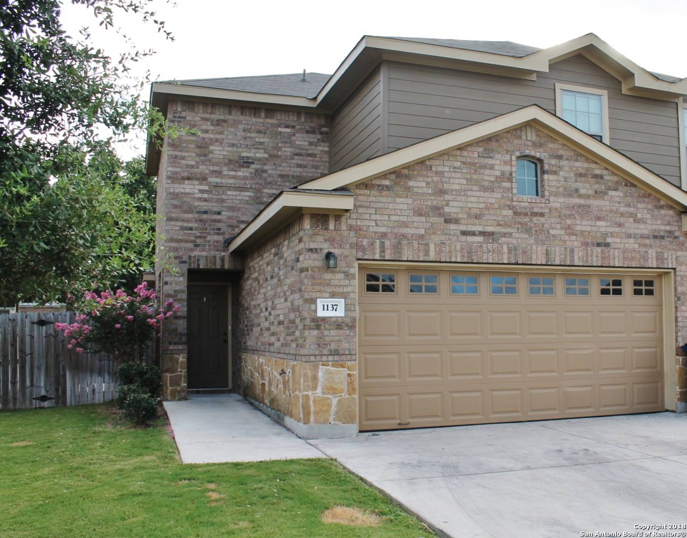 New Braunfels, TX 78130-2755,1137 BROWN ROCK DR