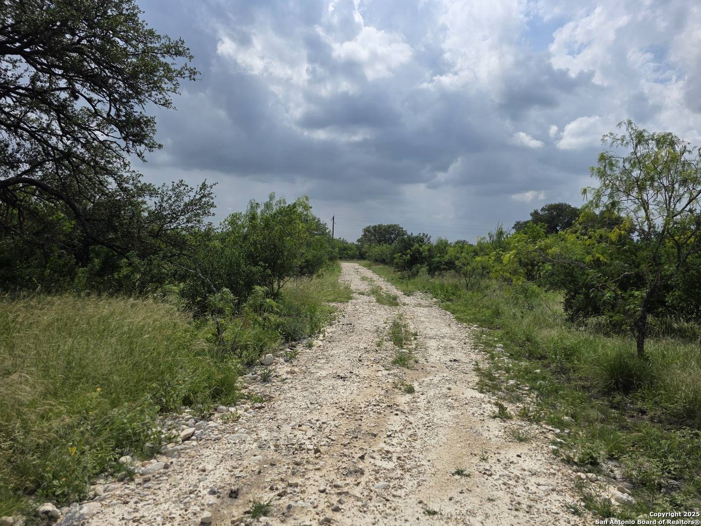 Dhanis, TX 78850,000 CR 312