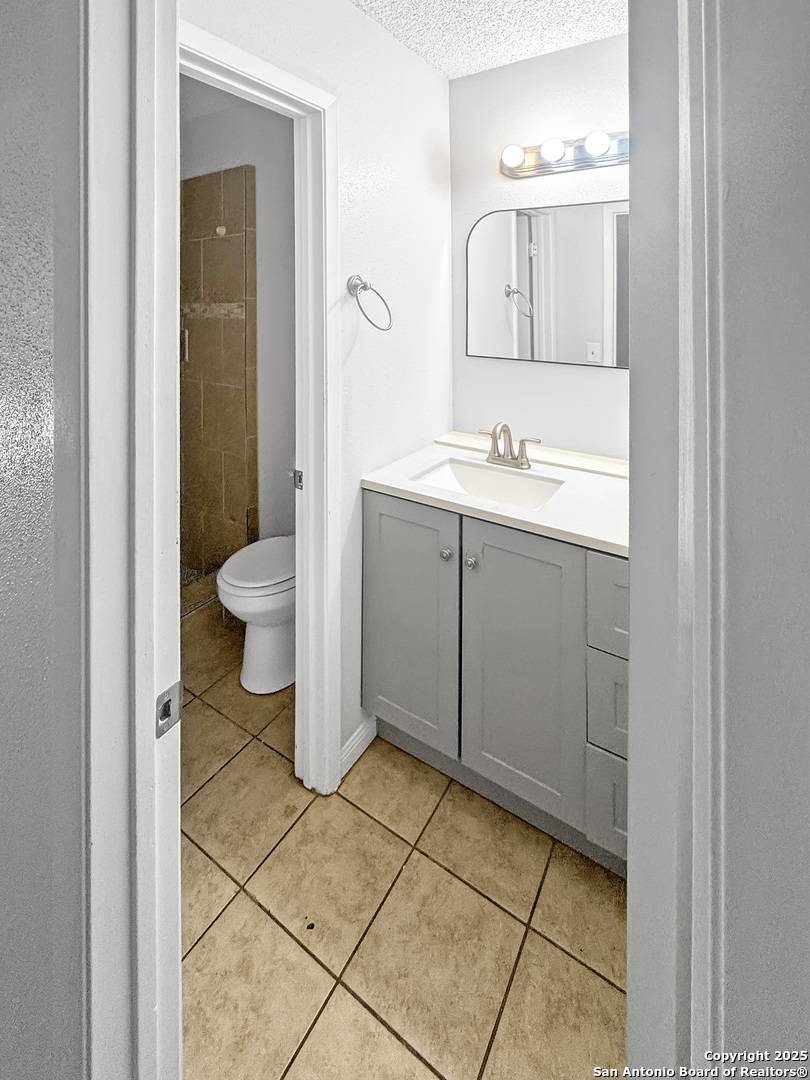 San Antonio, TX 78247,5718 Sun Ridge