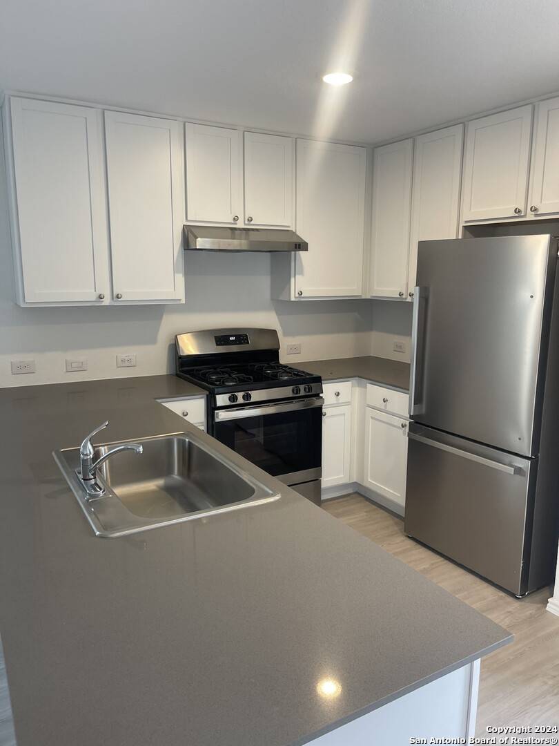 San Antonio, TX 78254,9843 Sanborn Grist