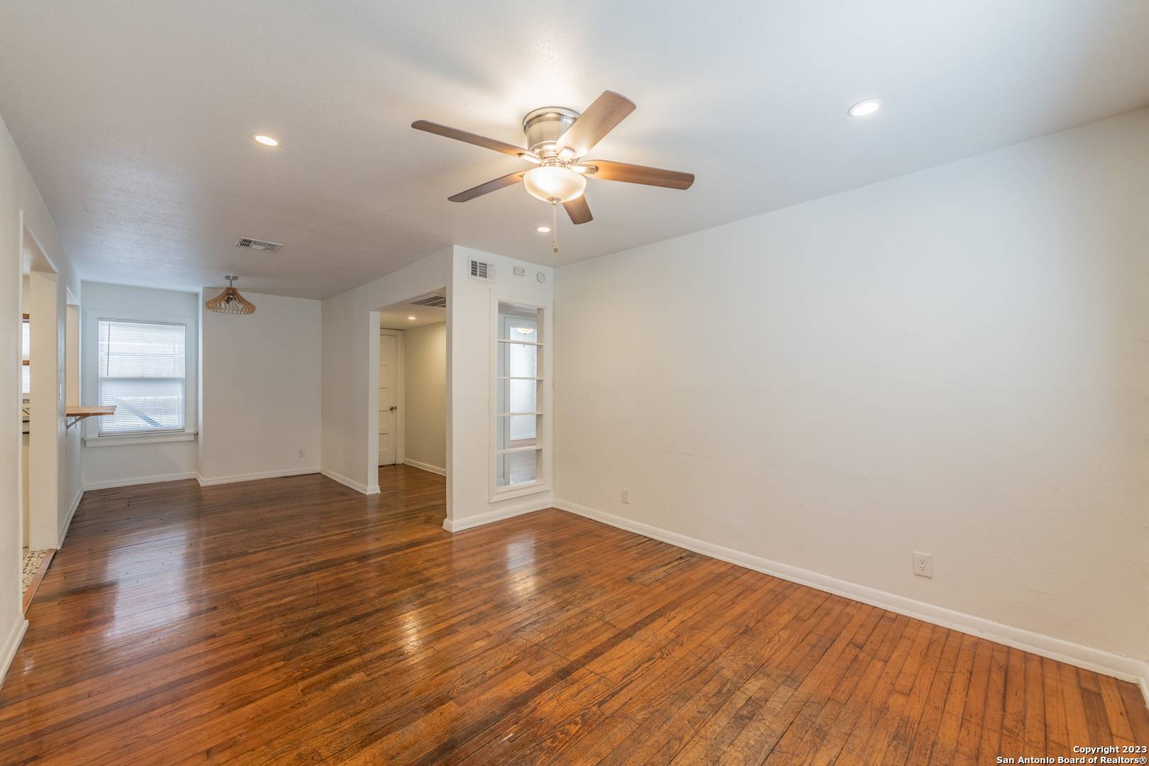 San Antonio, TX 78209-6783,217 NATALEN AVE UNIT 5