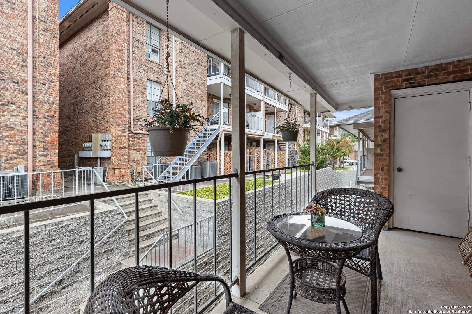 San Antonio, TX 78229,5359 Fredericksburg UNIT 804
