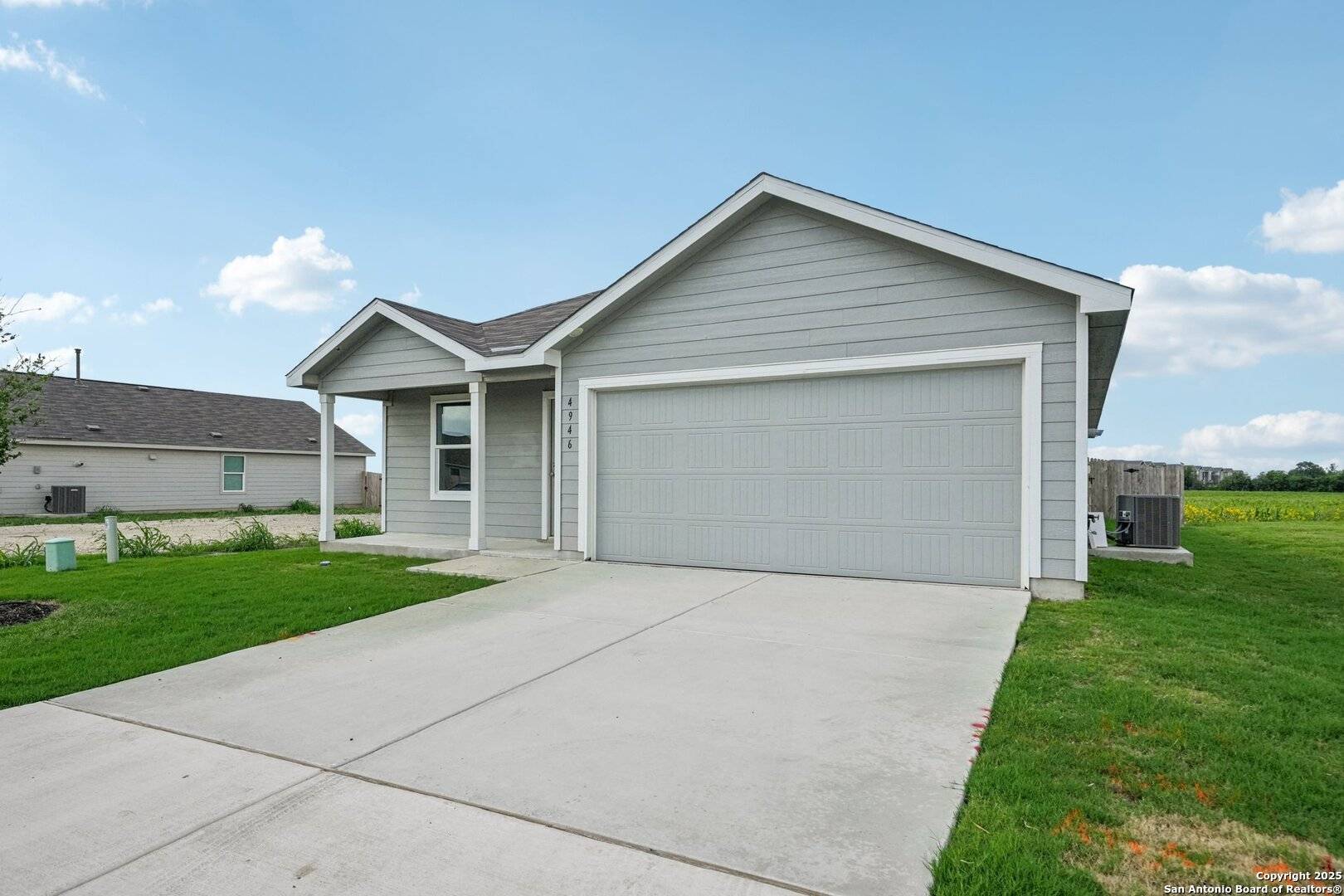 Von Ormy, TX 78073,4946 Legacy Point