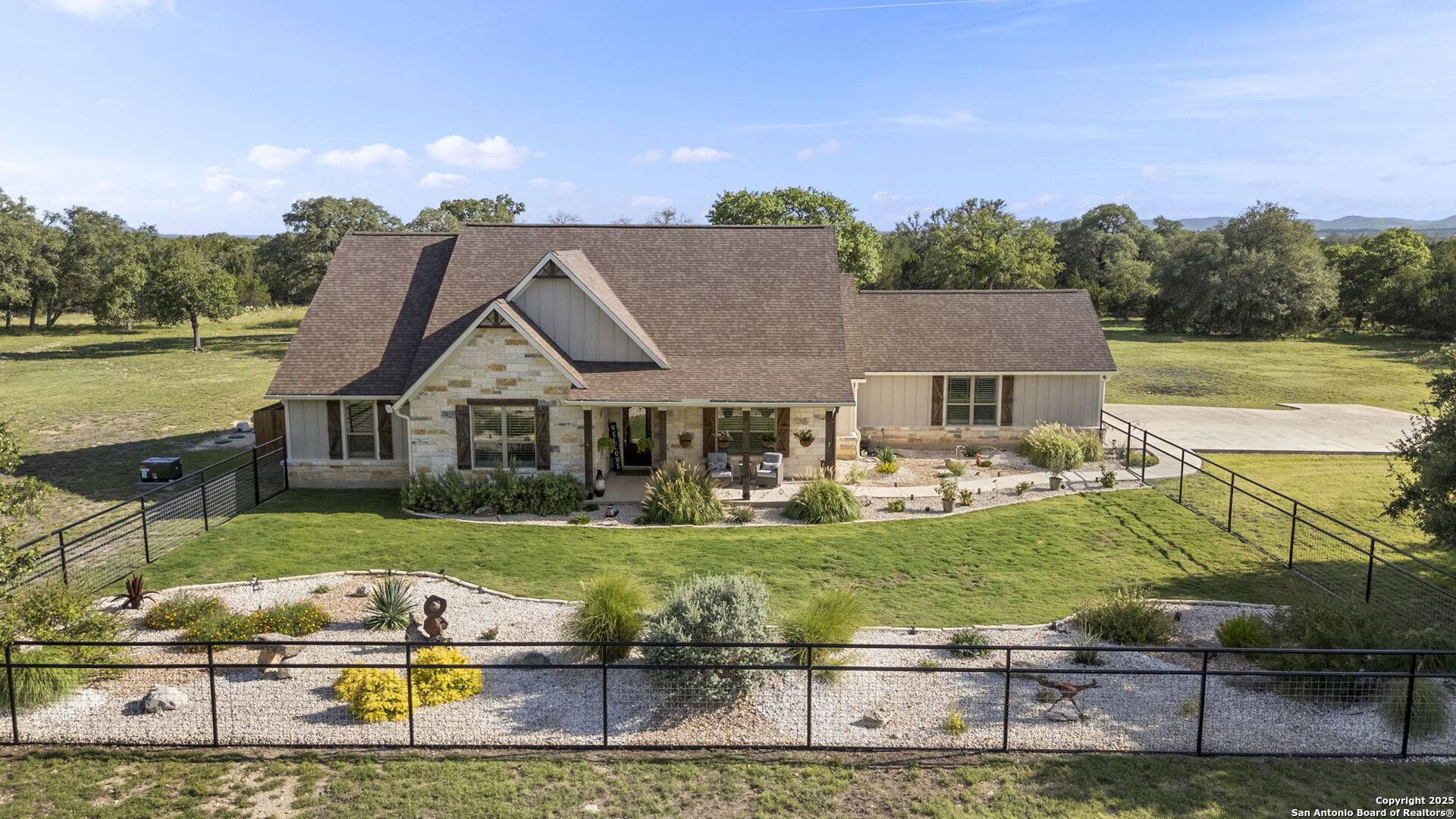 Pipe Creek, TX 78063,744 East Rio Azule