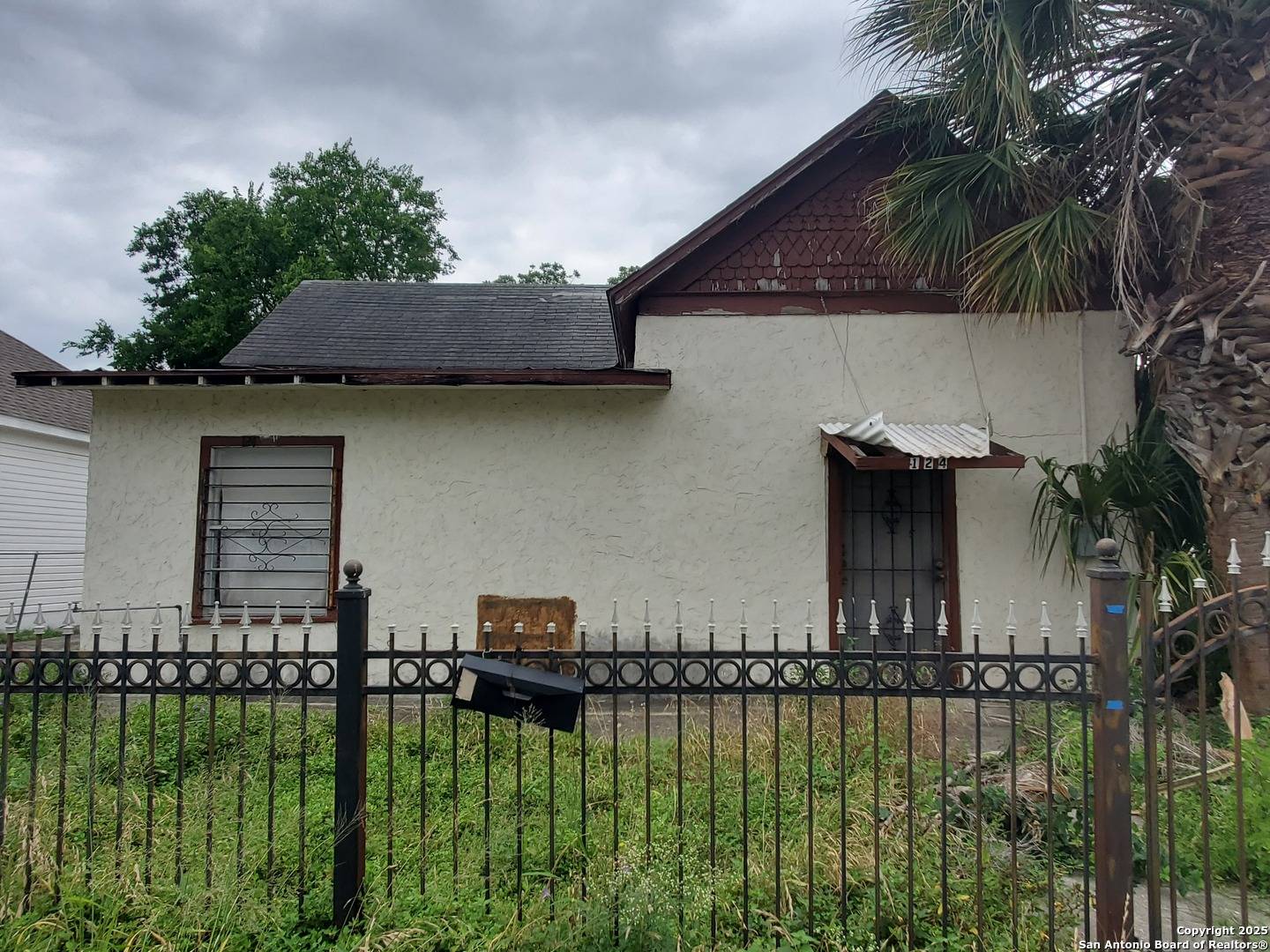 San Antonio, TX 78204,124 Furnish