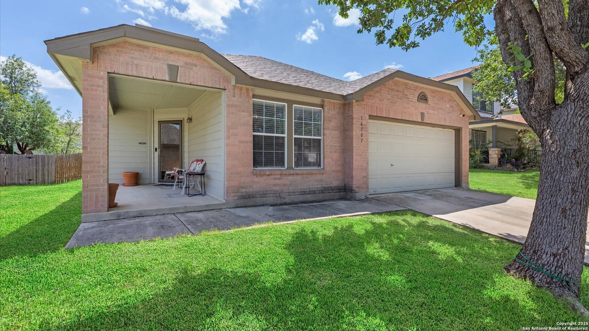 Selma, TX 78154,16507 Amberly Court