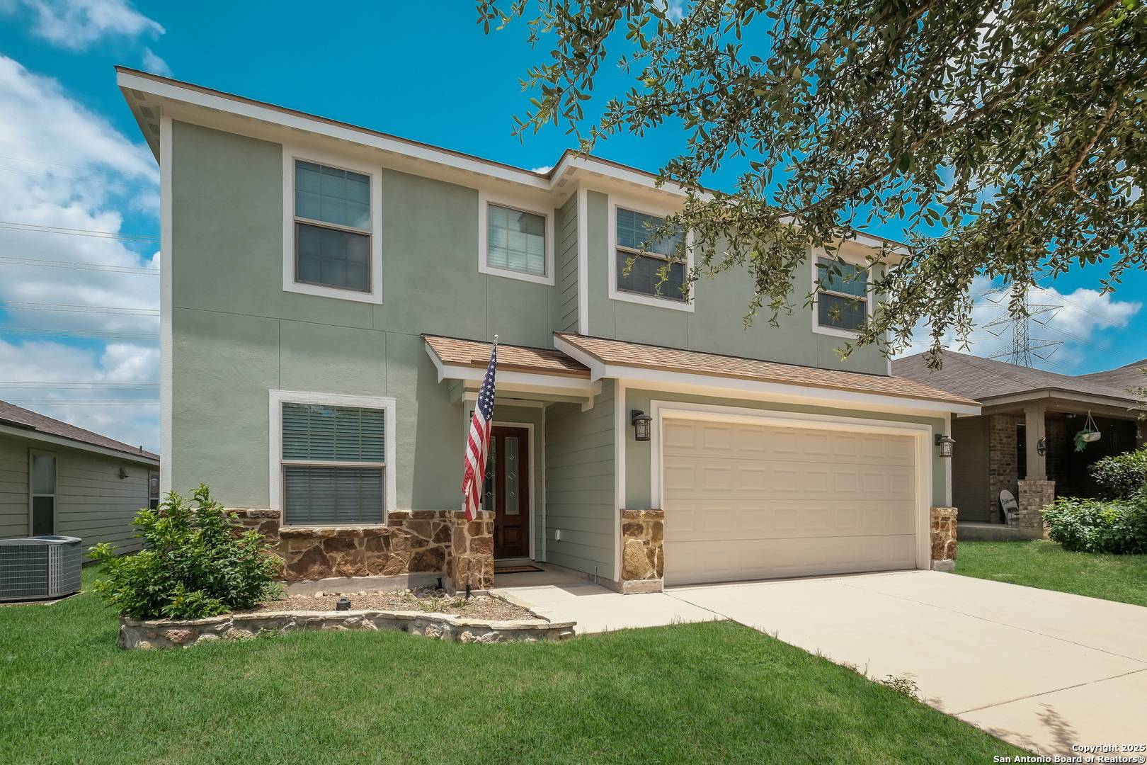 San Antonio, TX 78261,5811 Southern Knoll