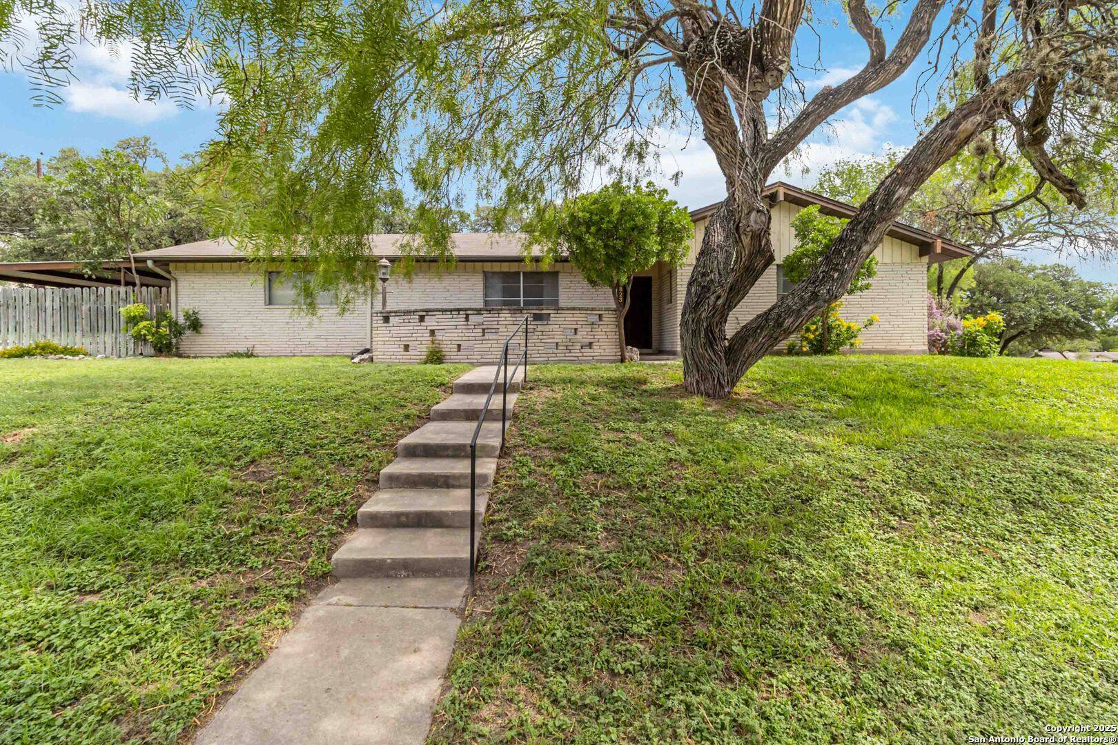 San Antonio, TX 78240,5823 Prentiss Dr