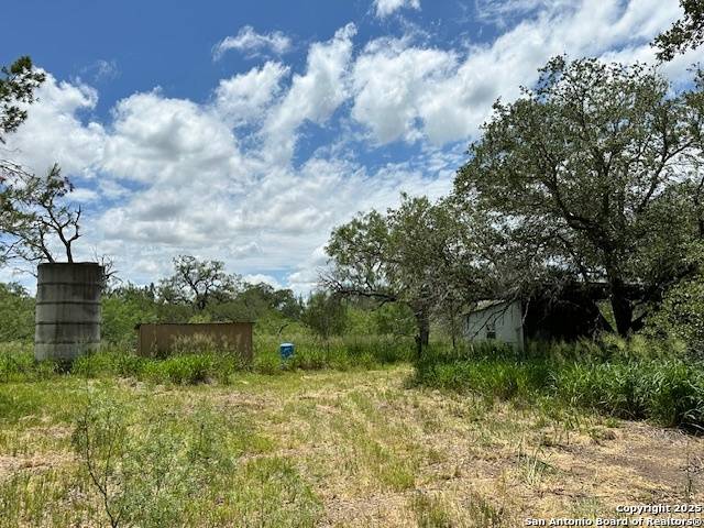 Poteet, TX 78065,7527 Highway 16