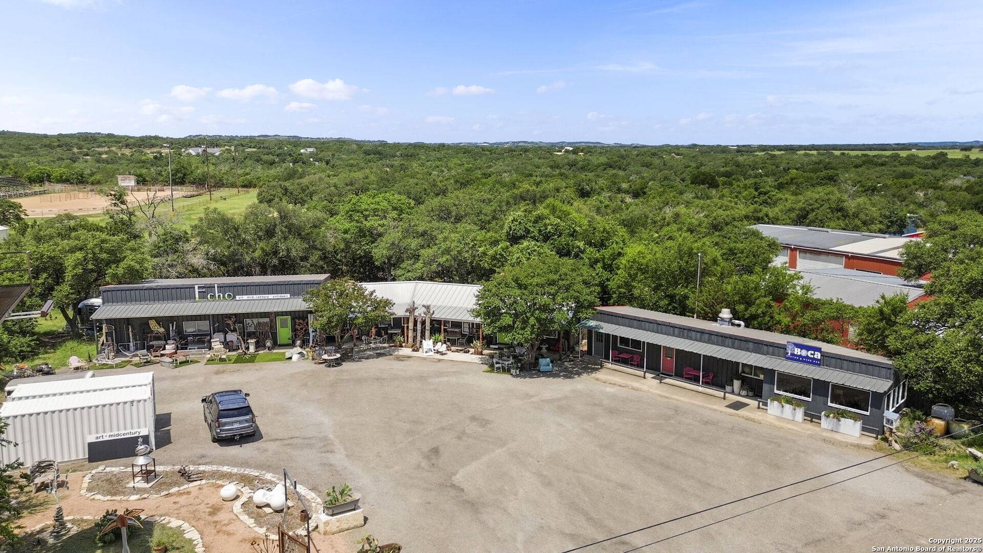 Blanco, TX 78606,1725 S US Hwy 281