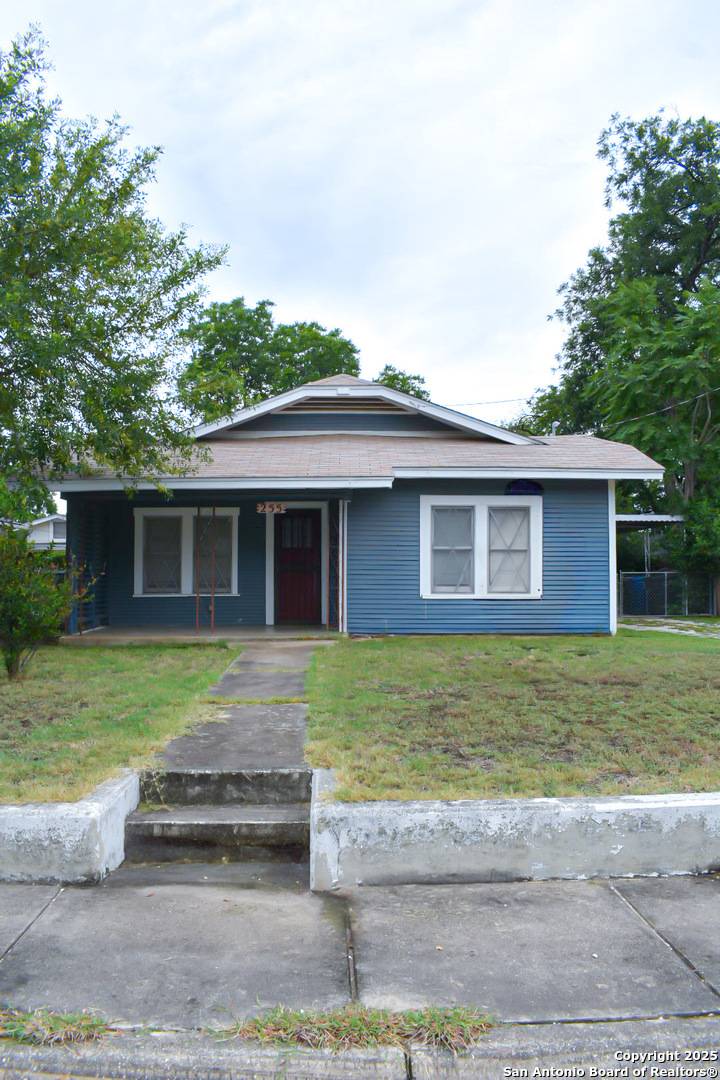 San Antonio, TX 78214,255 Sayers