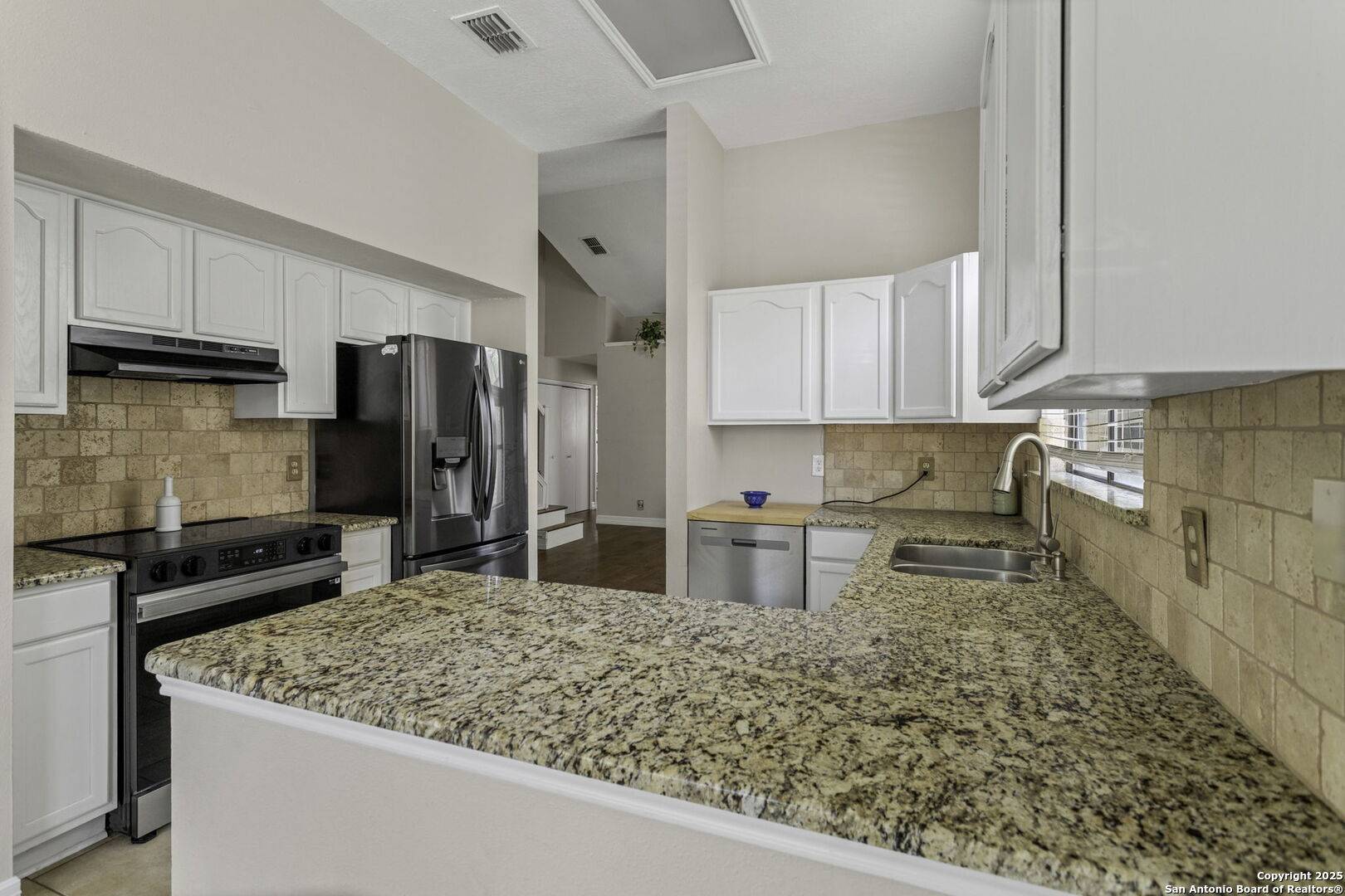 San Antonio, TX 78250,6158 Valley Clfs