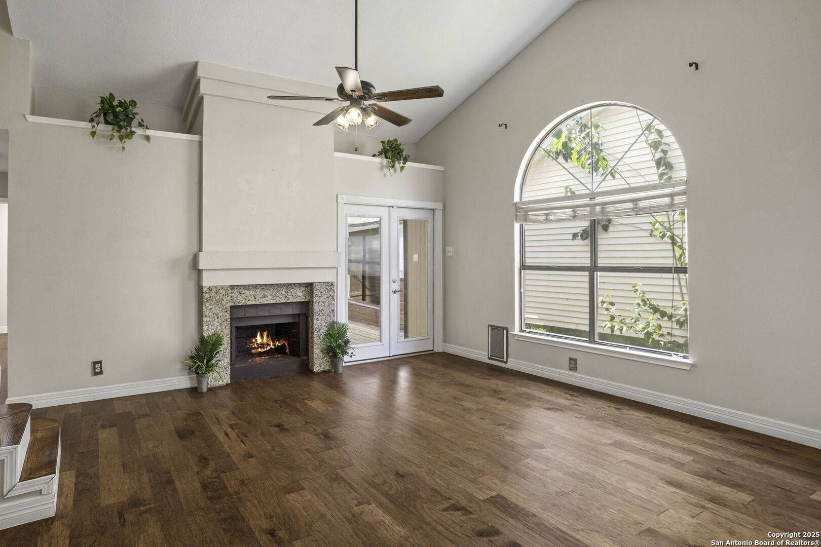 San Antonio, TX 78250,6158 Valley Clfs