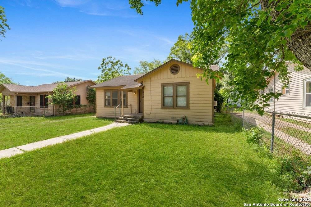Schertz, TX 78154,518 Wright Ave