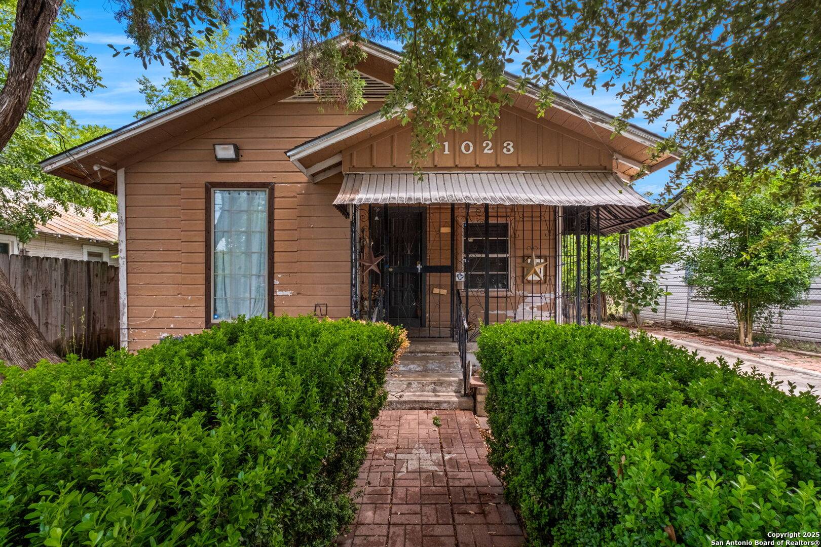 San Antonio, TX 78210,1023 Delaware St
