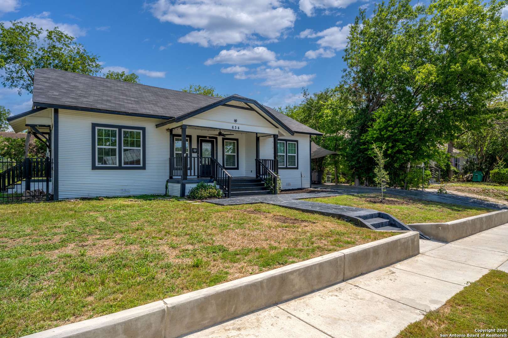 San Antonio, TX 78210,634 Bailey Ave