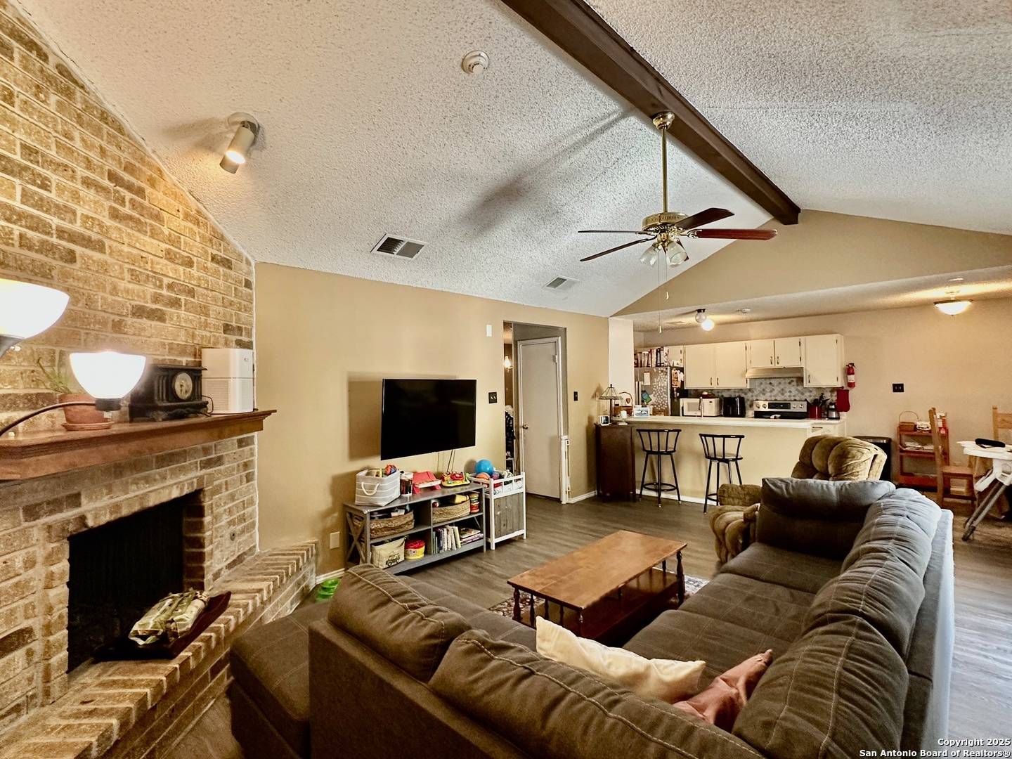 San Antonio, TX 78233,5619 Wood Walk St
