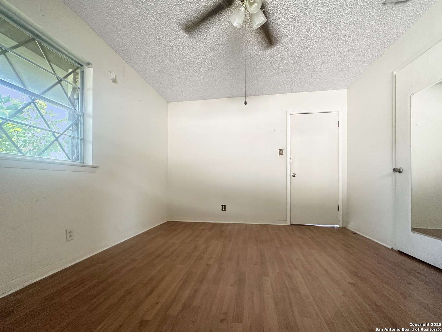 San Antonio, TX 78228,3923 Maxine