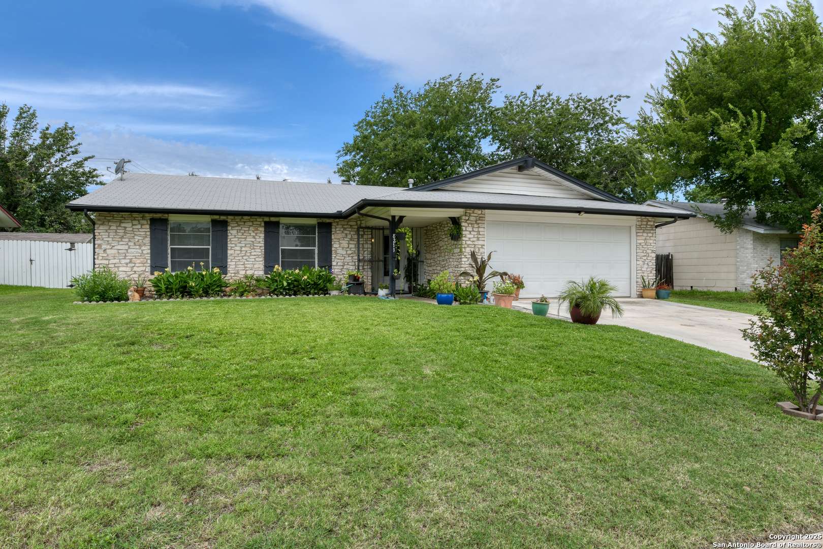 San Antonio, TX 78239,8211 Littleport