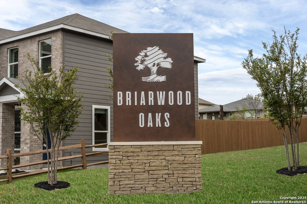 San Antonio, TX 78245,756 MAXWELL HEIGHTS