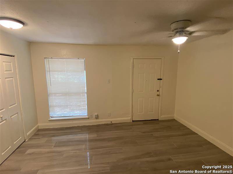 San Antonio, TX 78242,5427 Little Creek