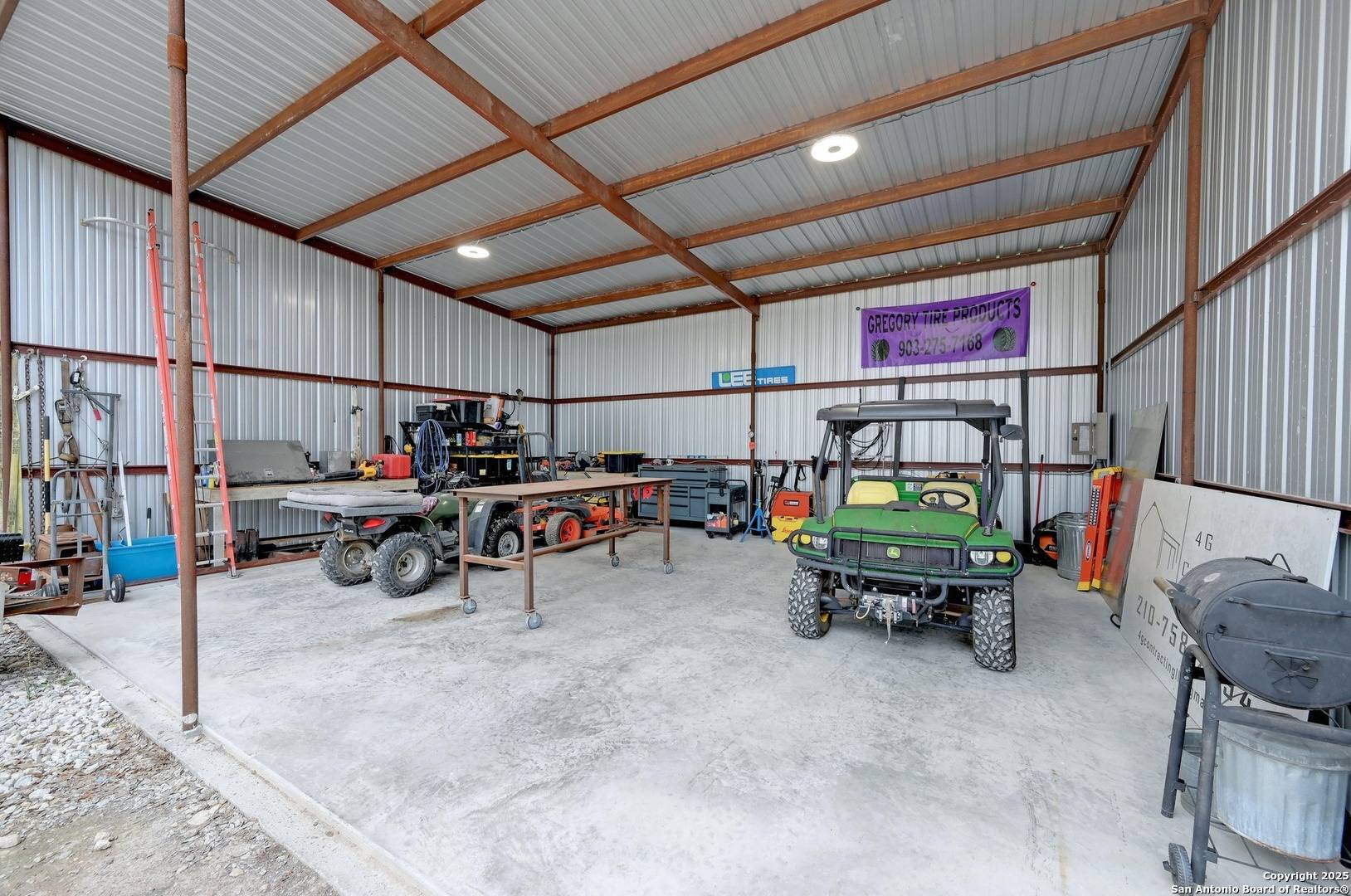 Fischer, TX 78623,1059 Stallion Springs