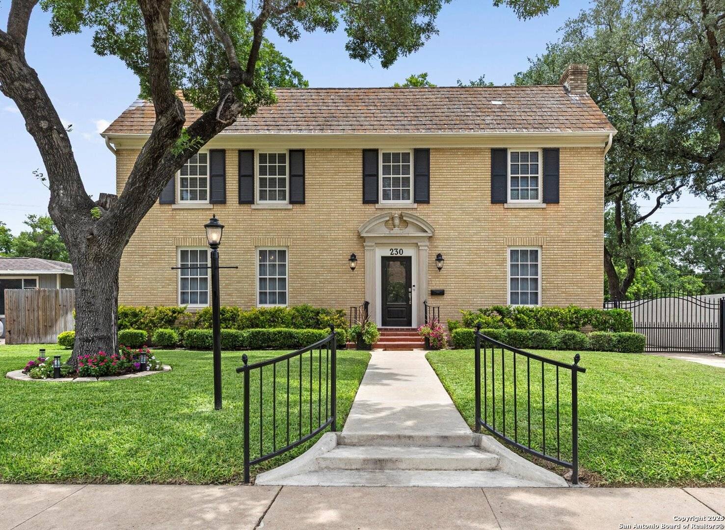 San Antonio, TX 78201,230 Mary Louise