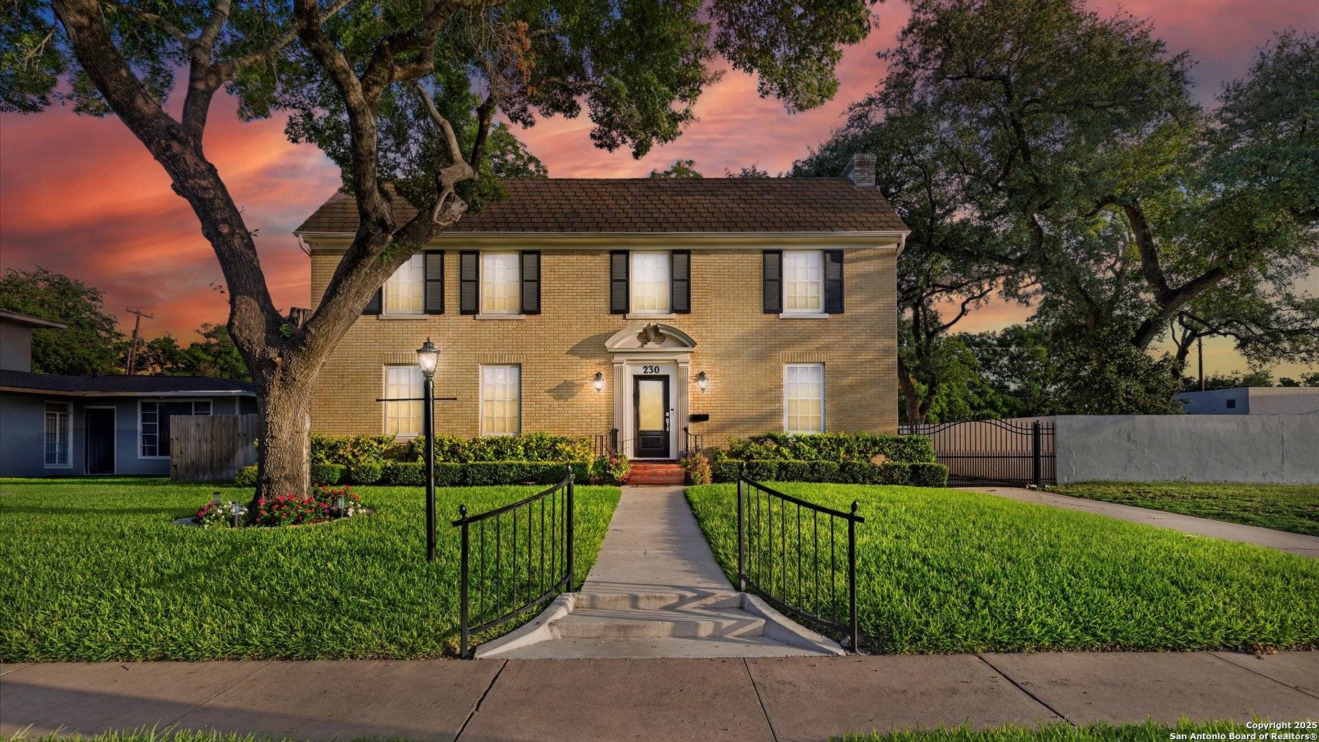 San Antonio, TX 78201,230 Mary Louise