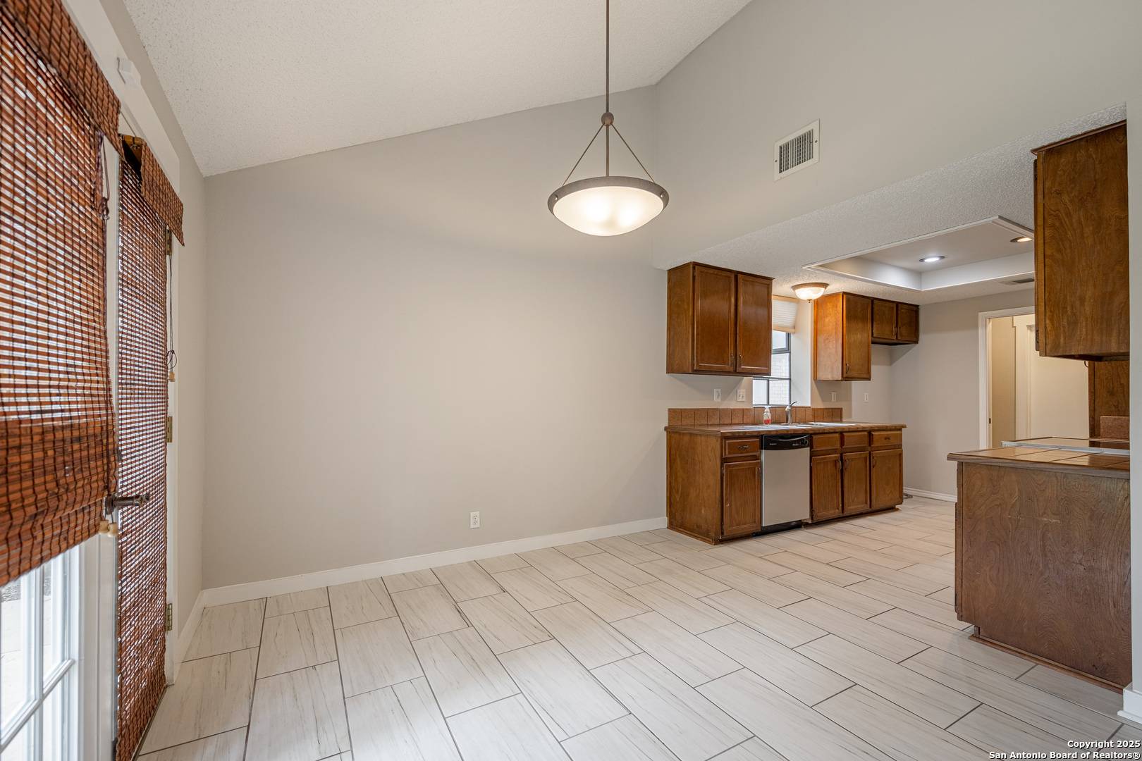 San Antonio, TX 78254,9007 Tintagel