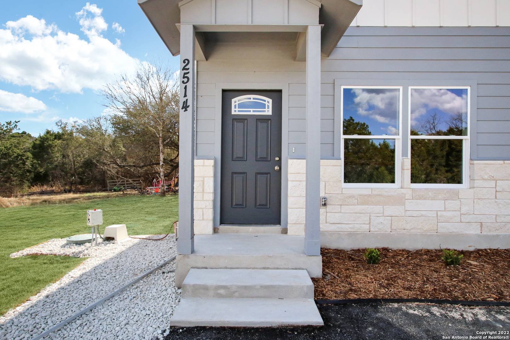Spring Branch, TX 78070,2514 Contour Dr