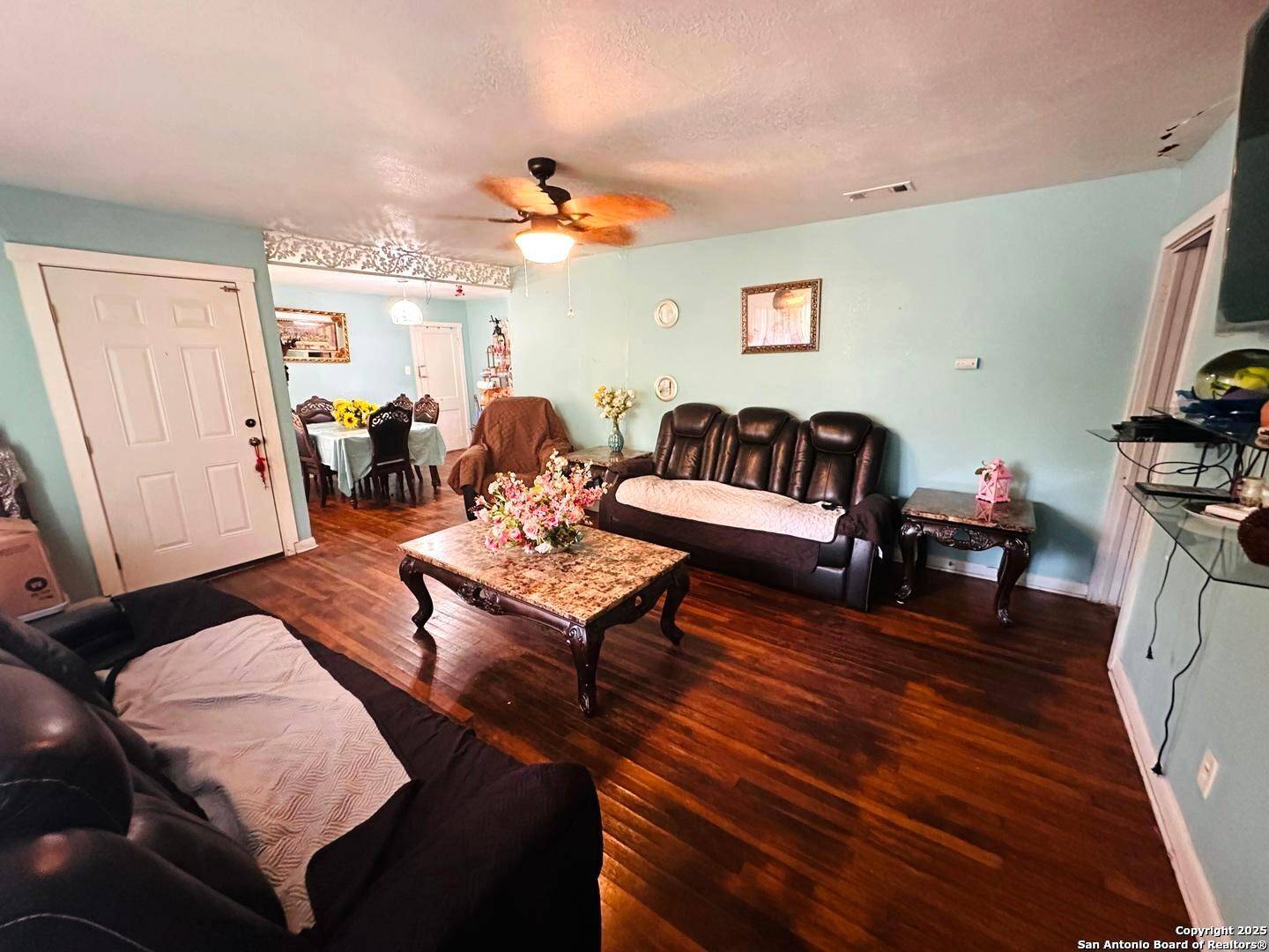 San Antonio, TX 78201,1015 El Monte