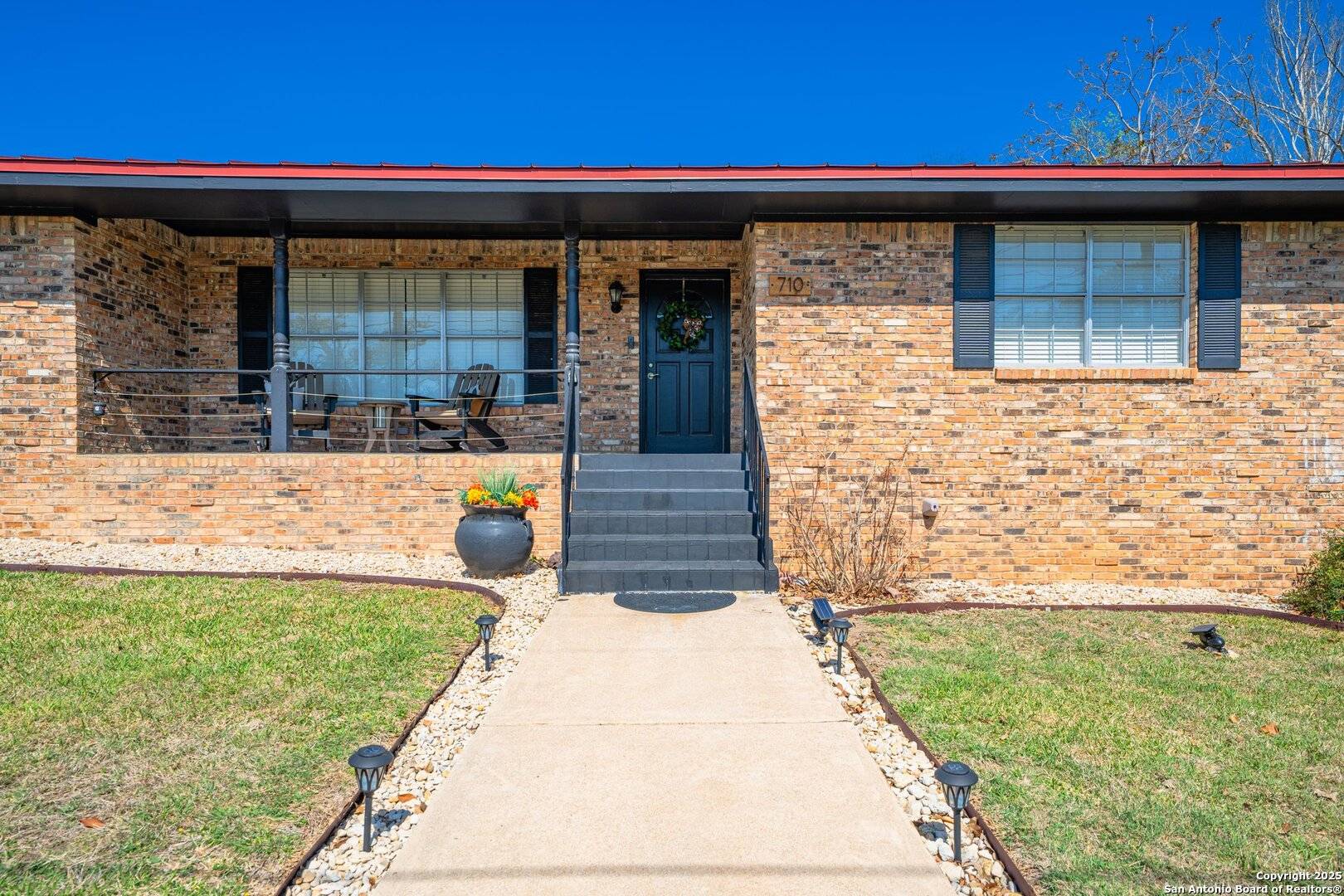 Kerrville, TX 78028,710 Mockingbird
