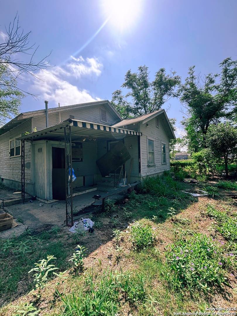 San Antonio, TX 78204,448 furnish