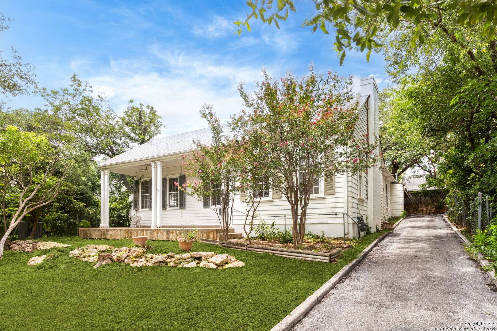 San Antonio, TX 78212,527 Kings Ct