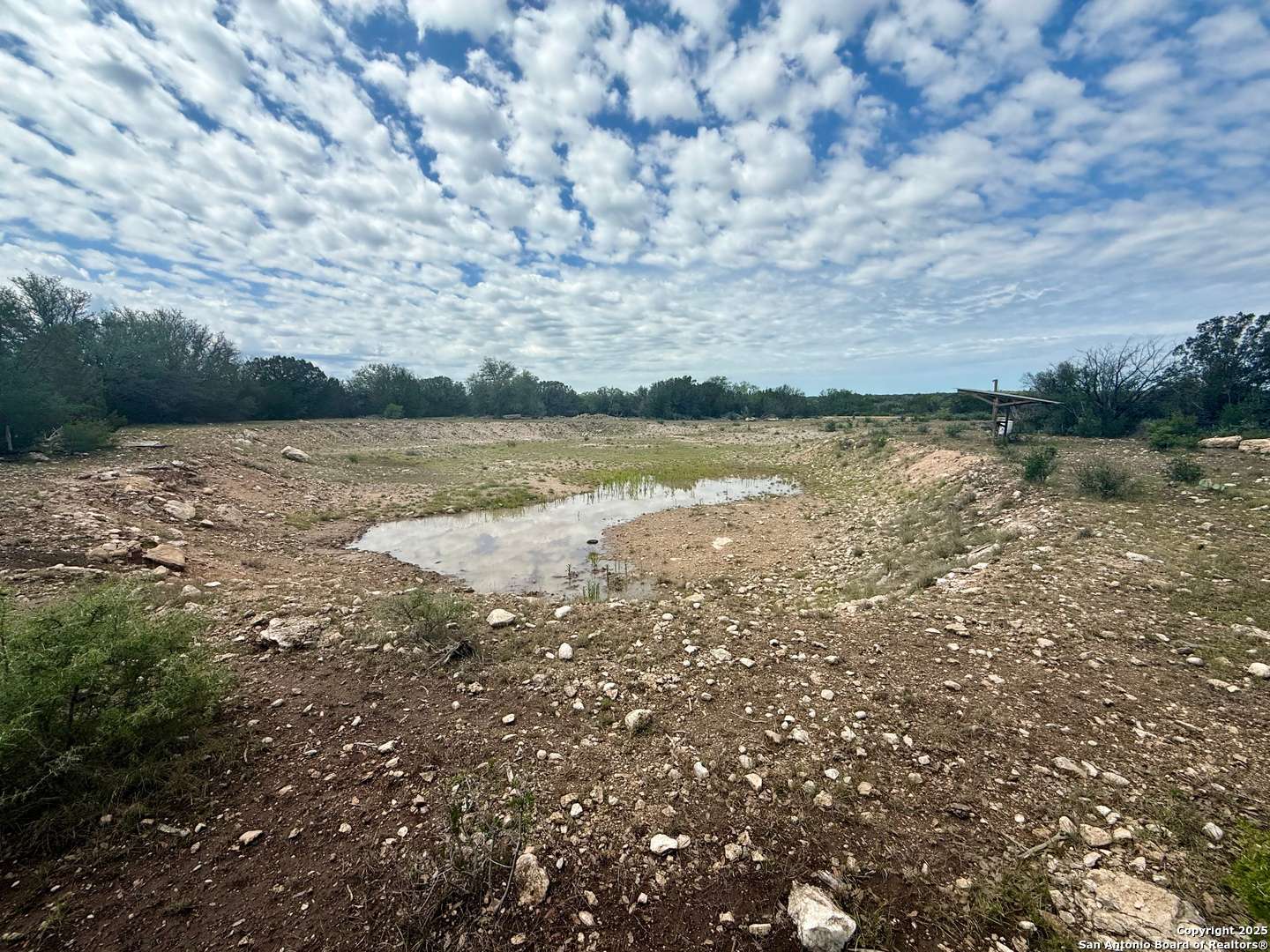 Rocksprings, TX 78880,74200 SD
