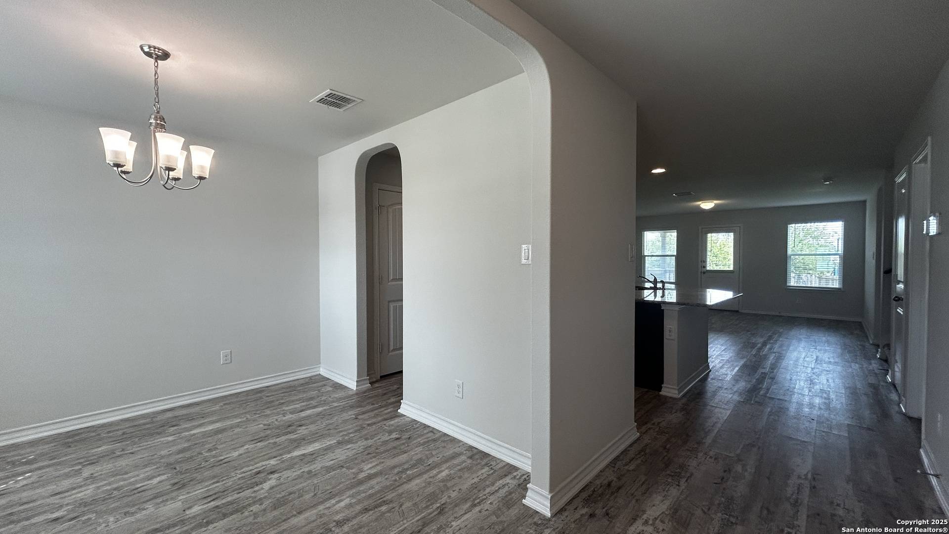 San Antonio, TX 78245,11907 Sapphire River
