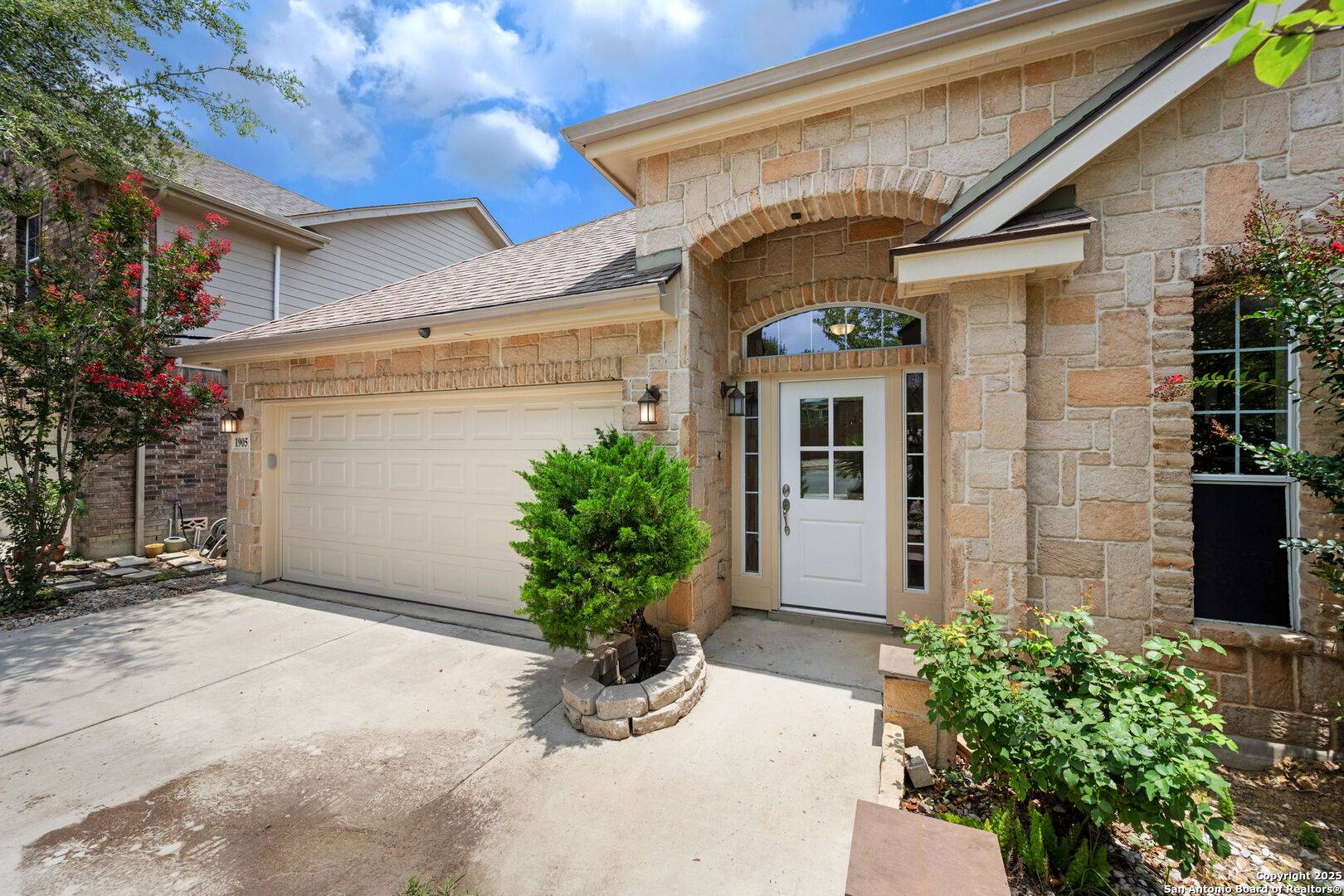 Windcrest, TX 78239,1905 Walter Raleigh