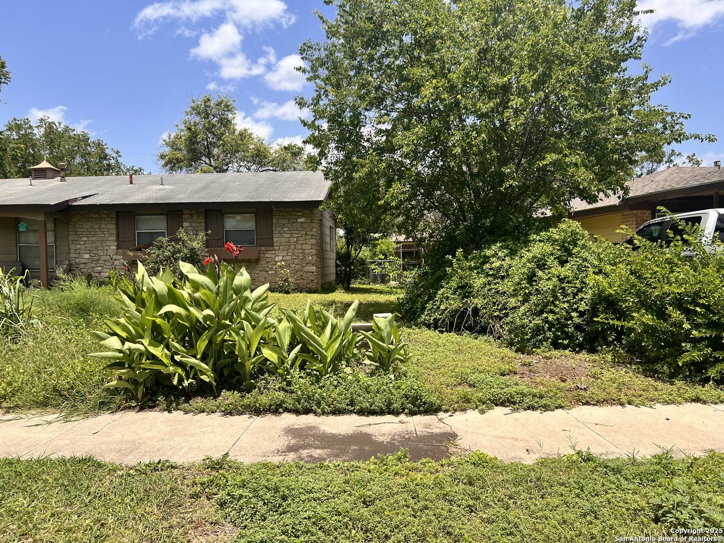 San Antonio, TX 78242,6107 Hazel Valley