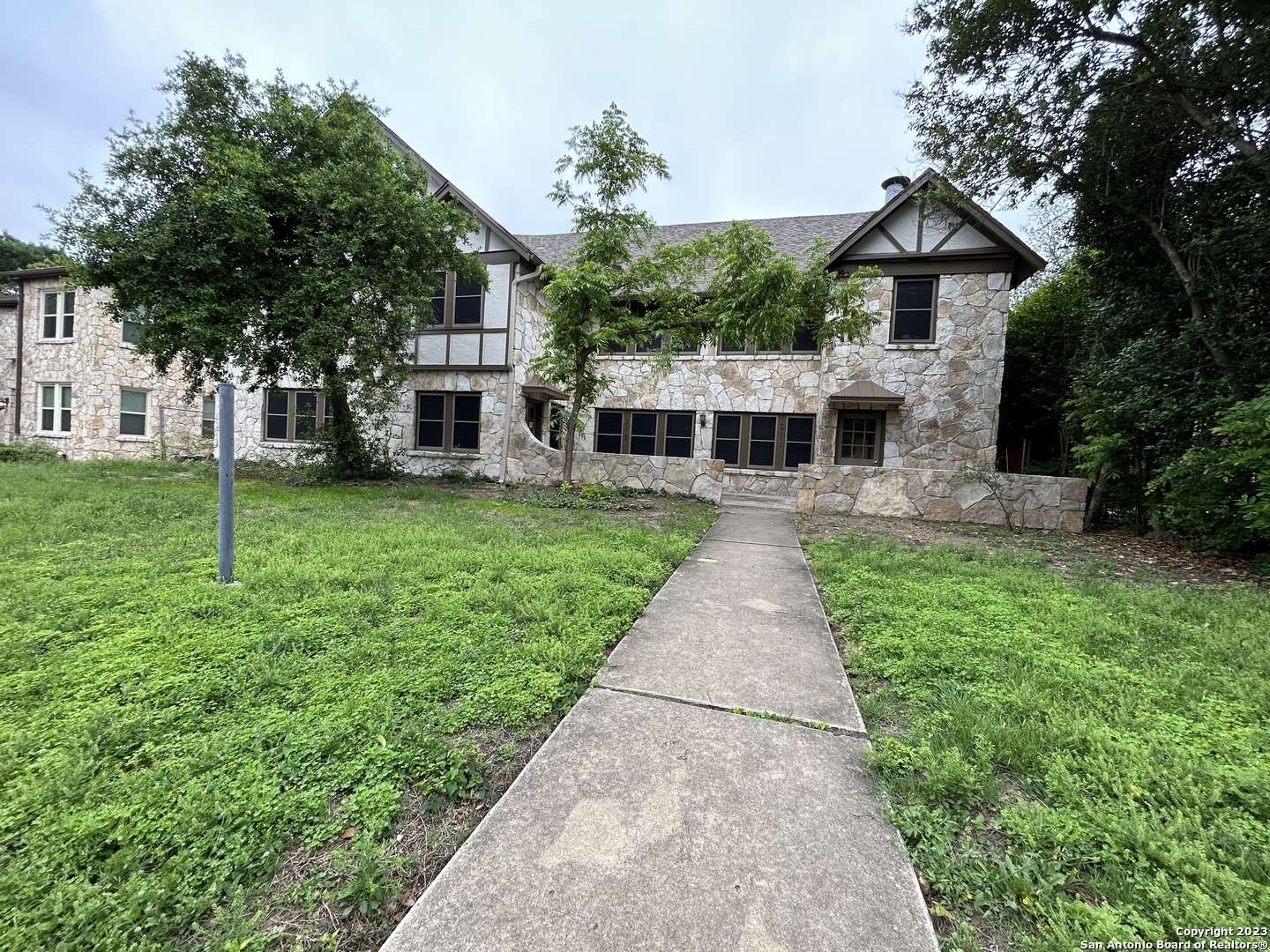 San Antonio, TX 78212,218 Rosewood Ave UNIT 5