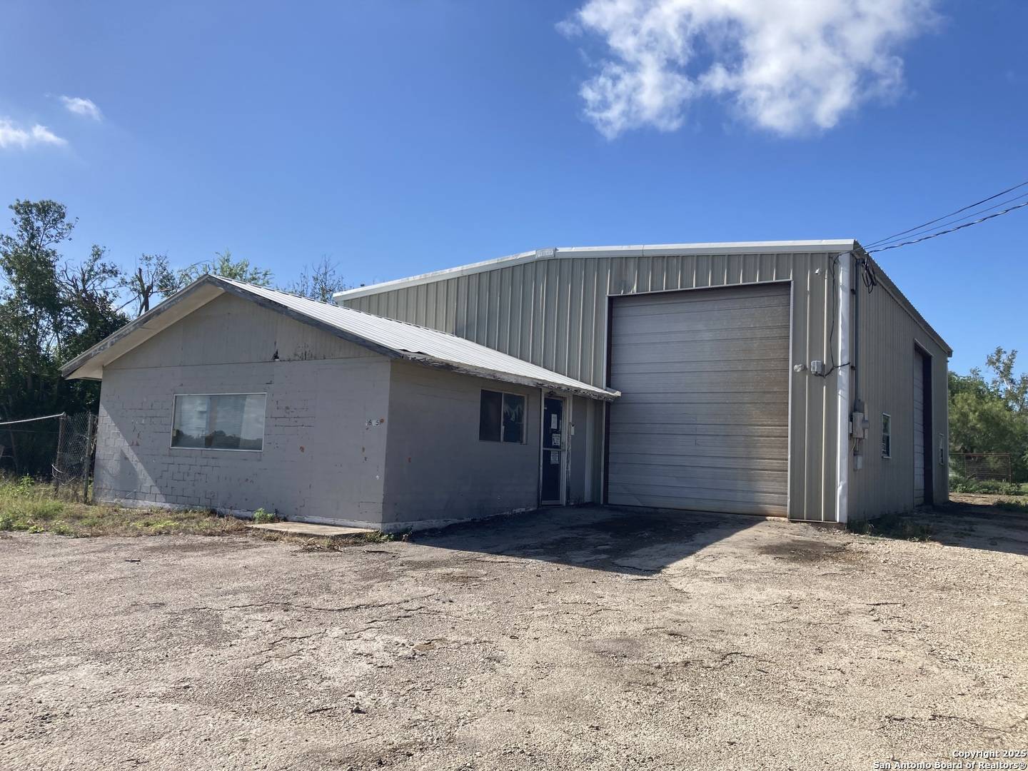 Hondo, TX 78861,2605 19th