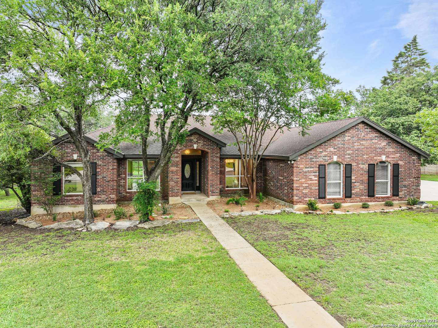 Boerne, TX 78015,29732 Cojak Circle