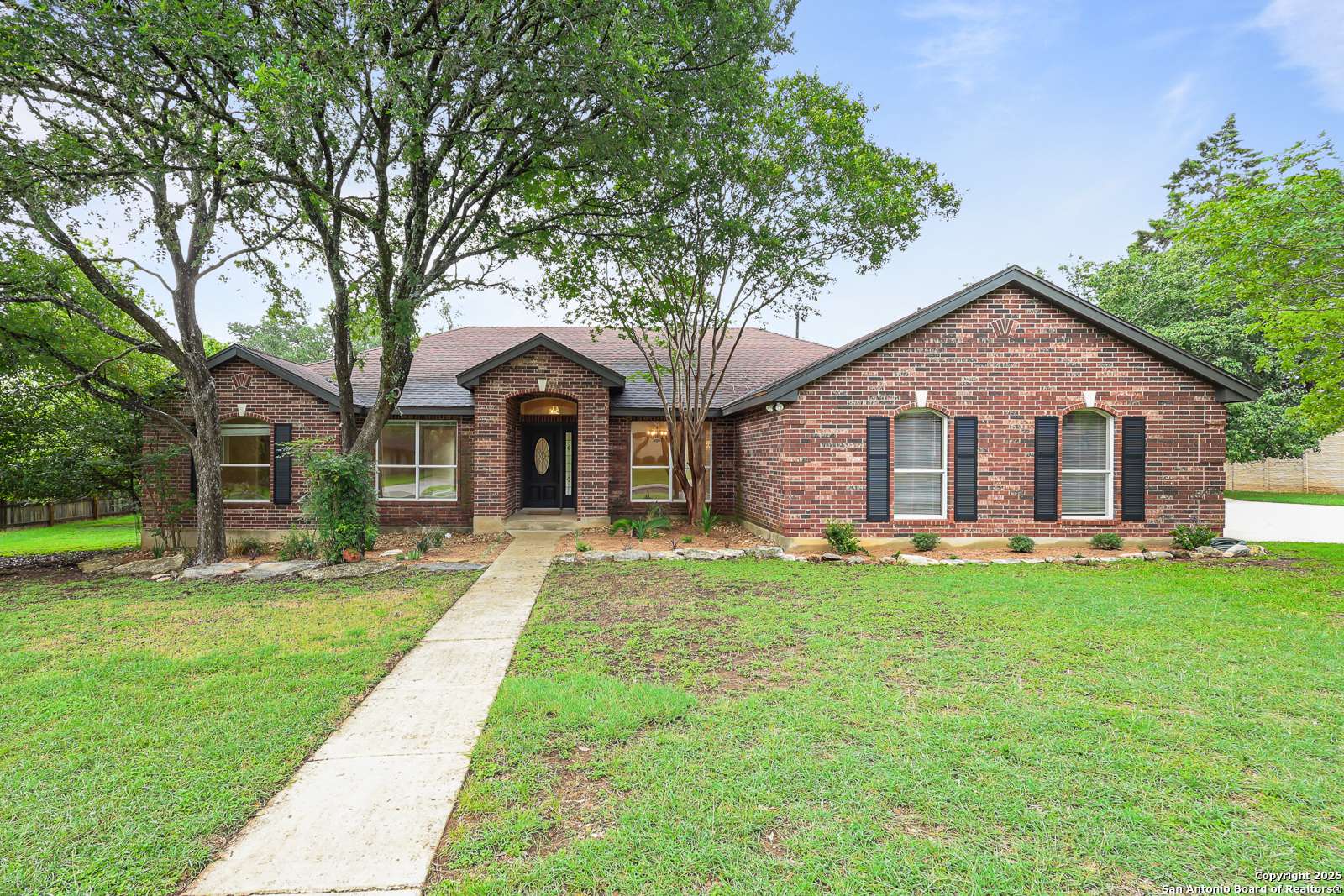 Boerne, TX 78015,29732 Cojak Circle
