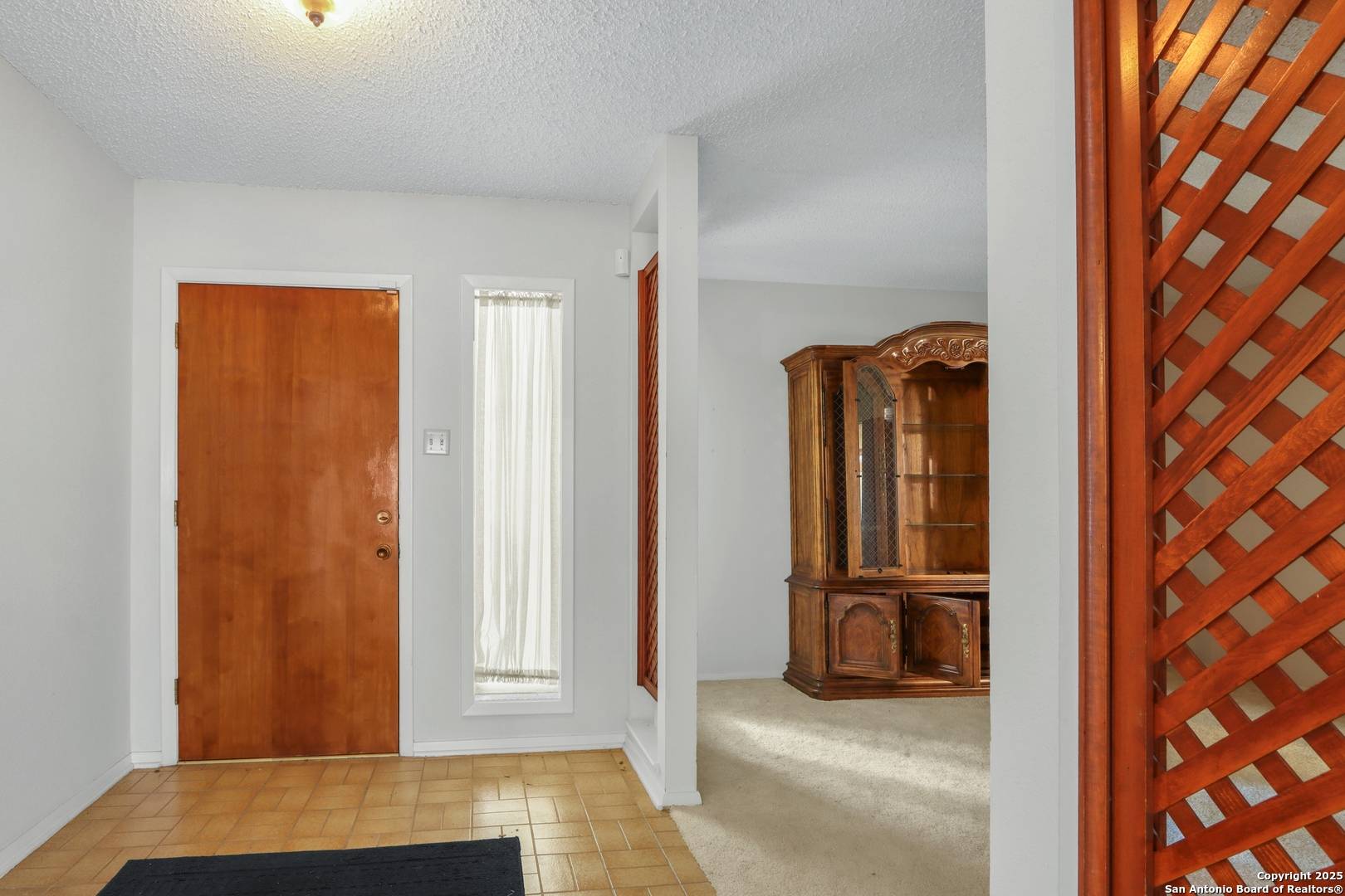 Seguin, TX 78155,213 Millford